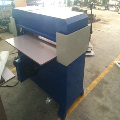112000mm 2 블러스터 플라스틱 생산을위한 가려진 패드 수압 다이 절단 기계